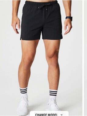 Fabletics The One Short Lined 5in Large NWT